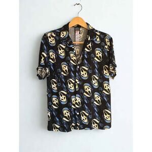 Men's Small Vintage-Style Ghostface Button-Up Horror Movie Shirt